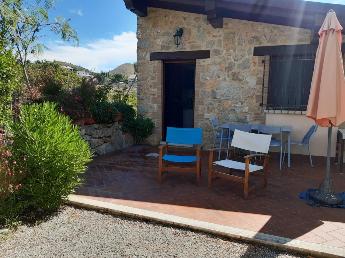 Villa La Casa Di Mario Itri Exterior foto